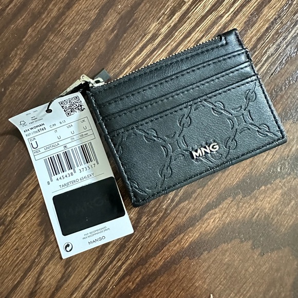 NWT - Mango Cardholder - Black - Picture 3 of 4